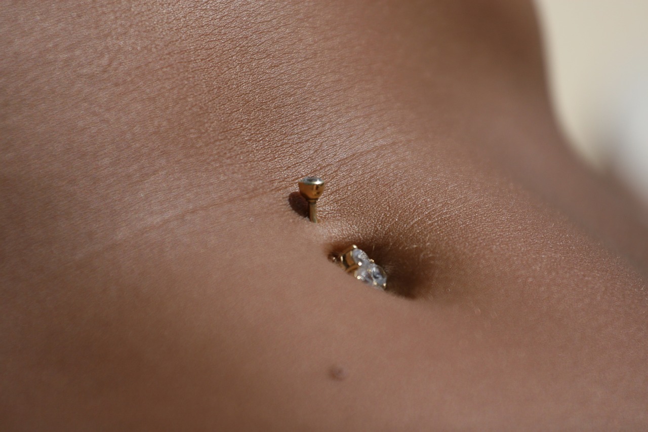 Professional Navel Piercing
