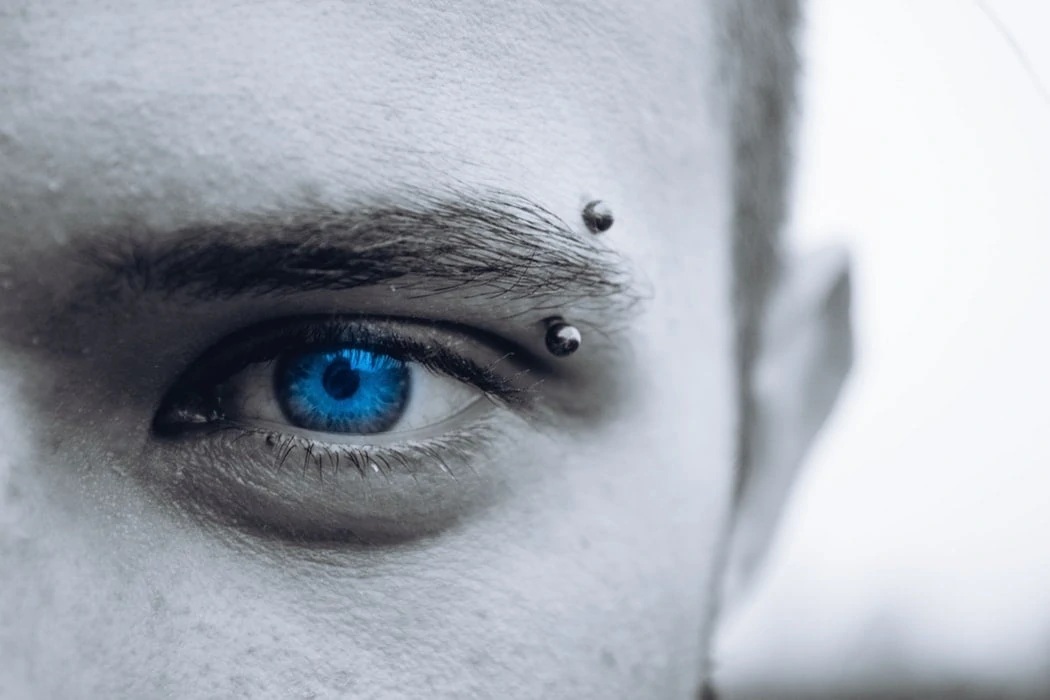 Eyebrow Piercing London