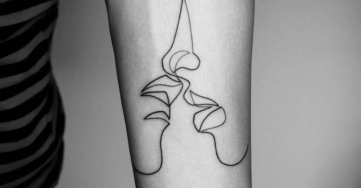 All About the Minimalist Tattoo Style