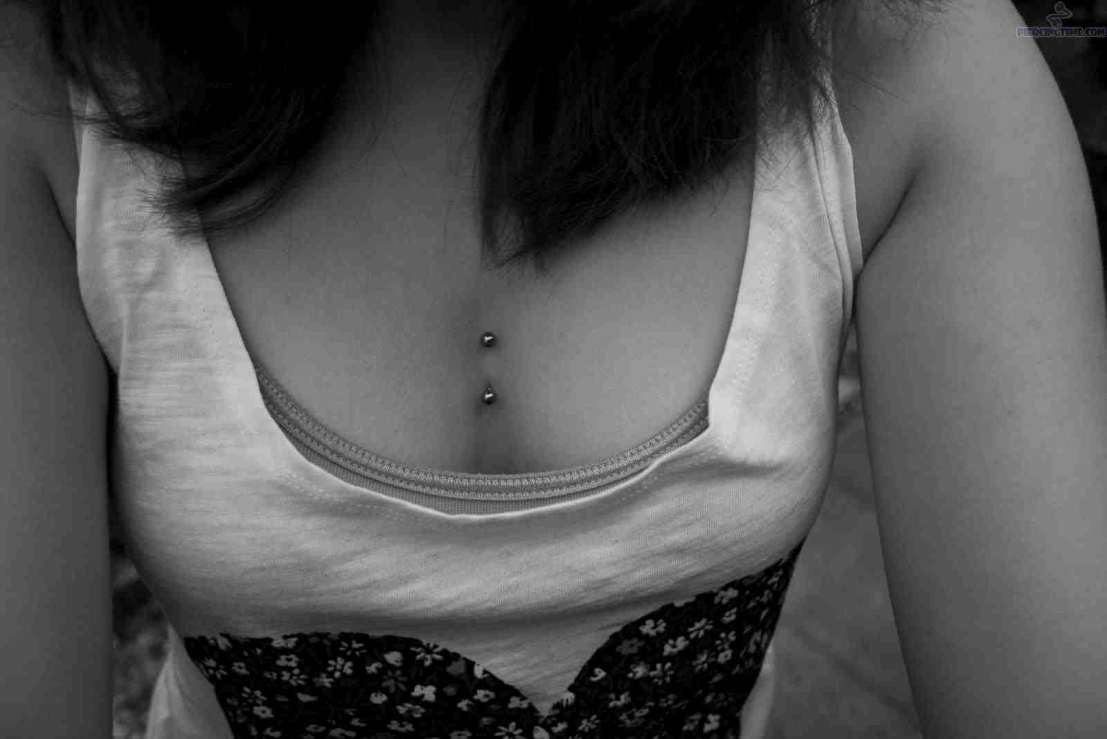 sternum piercing